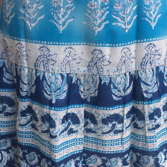 Skirt - Picture 2 of 4